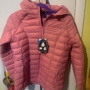 Spyder Packable lightweight jacket sz medium New with tags $170 retail value